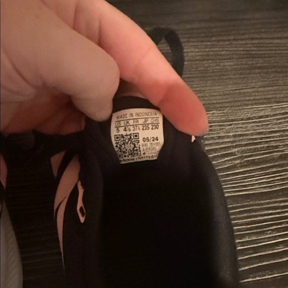 adidas Kids Black and Pink Sneakers - Picture 5 of 7